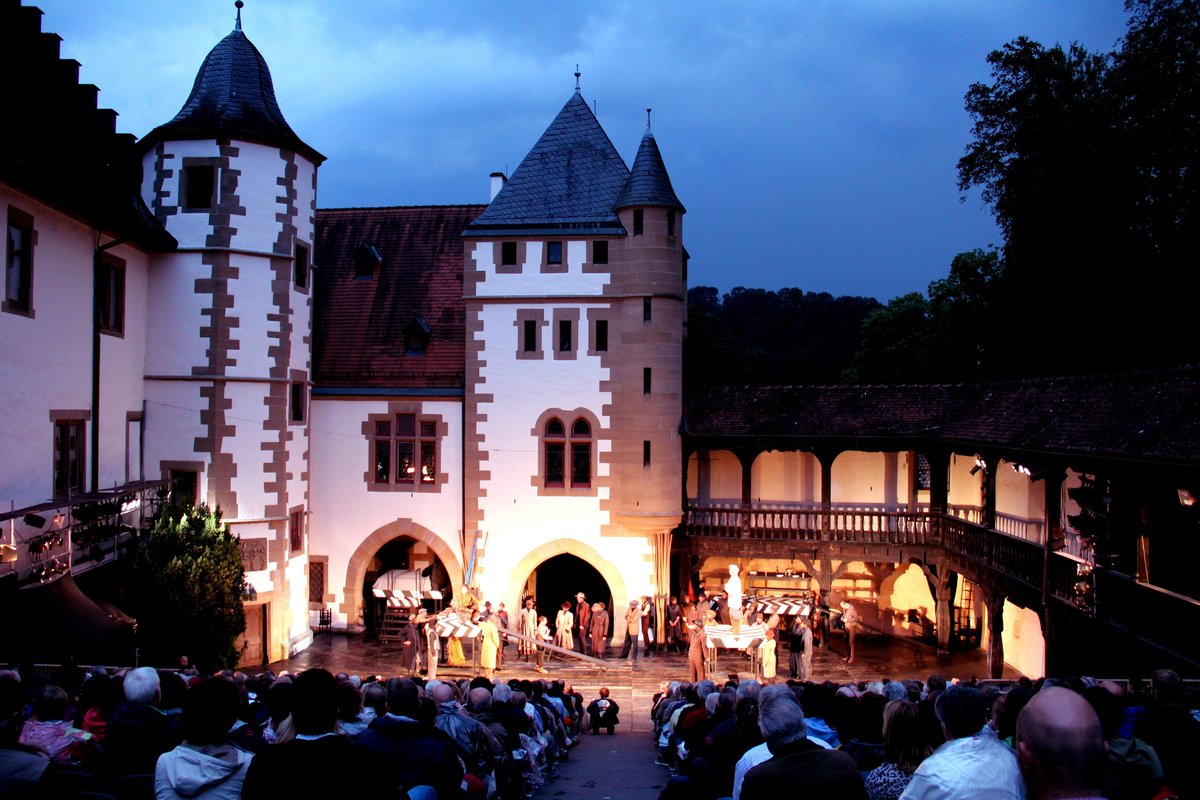 Freilichtspiele in historischer Kulisse | © Burgfestspiele Jagsthausen GmbH